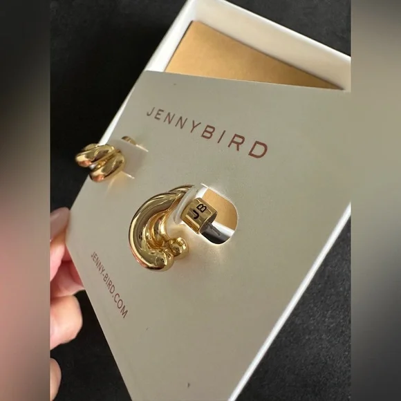 JENNY BIRD Mini Florence Earrings, High Polished 14K Gold - Picture 5 of 7